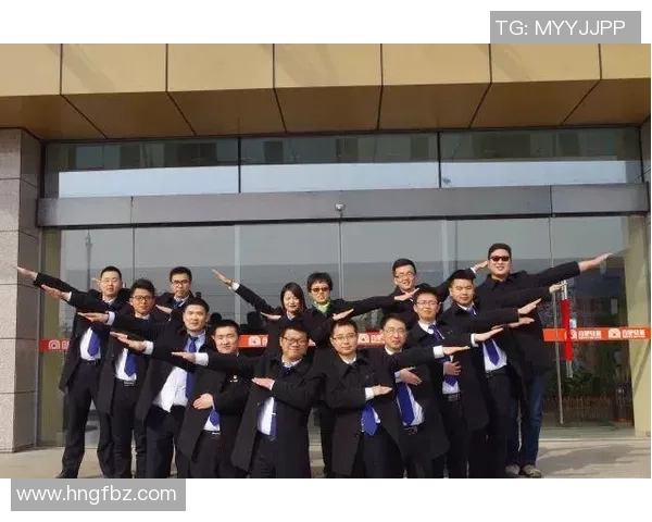 踢足球合拍的默契与技巧探讨如何提升团队协作与个人表现